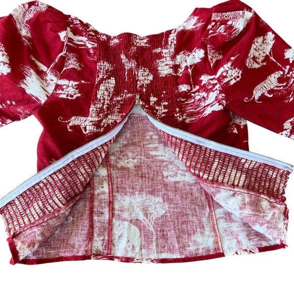 Reformation Leo Linen Top Nairobi Red Safari Print Button Detail Puff Sleeves 6 - Picture 12 of 15